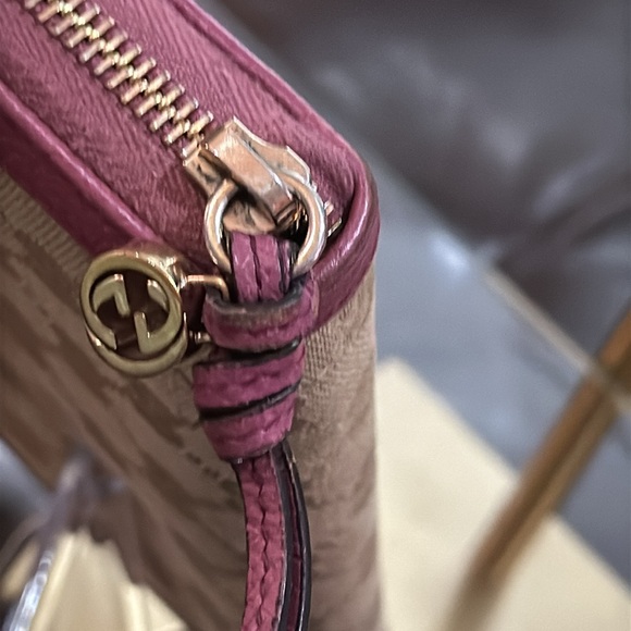 🔥Authentic Gucci GG Canvas Zip Wallet w/Pink Leather Trim, BEAUTIFUL! VGUC🔥 - Picture 6 of 15